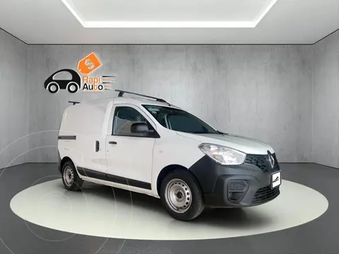 Renault Kangoo Intens usado (2023) color Blanco financiado en mensualidades(enganche $43,000 mensualidades desde $55,777)