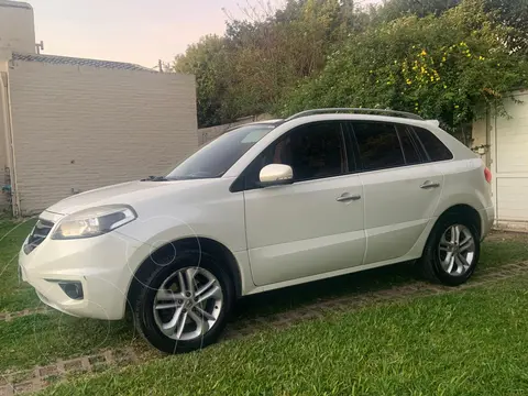 Renault Koleos 4x4 Privilege usado (2013) color Blanco precio u$s11.000