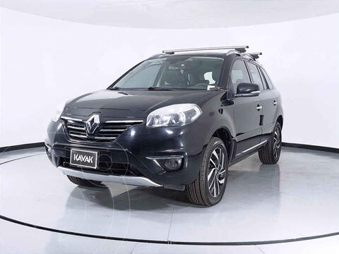Renault Koleos Privilege Aut usado (2015) color Negro precio $242,999