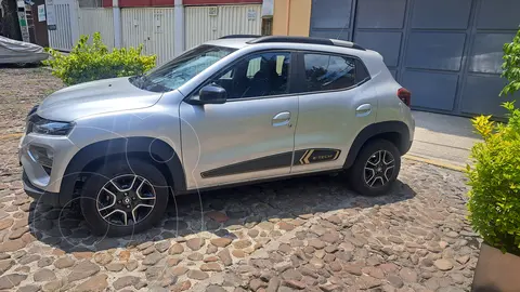 Renault Kwid E-Tech Electrico usado (2024) color Plata precio $247,000