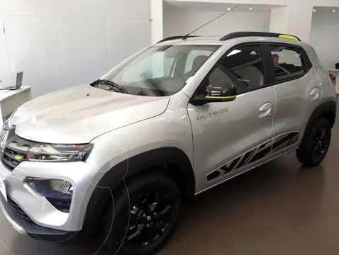 Renault Kwid Iconic Outsider nuevo color Gris Estrella precio $21.500.000