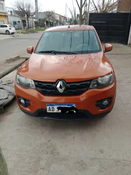 Renault Kwid Intens usado (2018) color Naranja precio $11.800.000