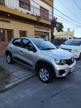 Renault Kwid Iconic usado (2018) color Gris precio $11.500.000