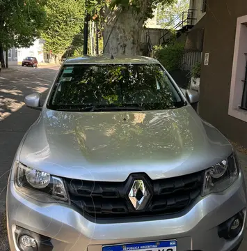 Renault Kwid Intens usado (2018) color Plata precio u$s12.500