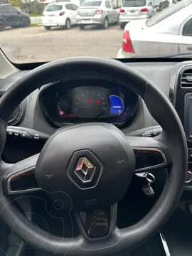 Renault Kwid KWID 1.0 INTENS usado (2019) color Bordo precio $14.000.000