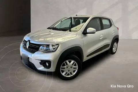 Renault Kwid Iconic usado (2021) color Plata financiado en mensualidades(enganche $51,502 mensualidades desde $4,421)