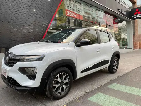 Renault Kwid Bitono usado (2024) color Blanco precio $215,000
