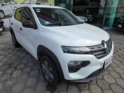 Renault Kwid Intens usado (2024) color Blanco financiado en mensualidades(enganche $48,375 mensualidades desde $4,085)