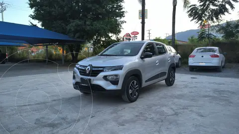 Renault Kwid Iconic usado (2023) color plateado precio $211,000