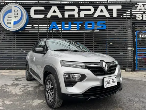 Renault Kwid Bitono usado (2024) color plateado financiado en mensualidades(enganche $50,380 mensualidades desde $5,251)