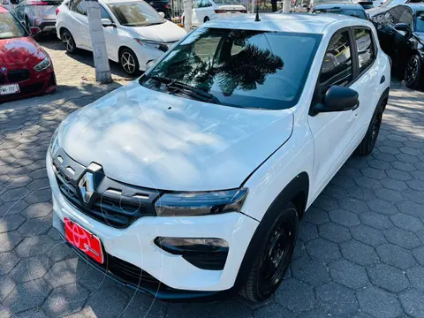 Renault Kwid Intens usado (2025) color Blanco financiado en mensualidades(enganche $58,319 mensualidades desde $5,180)