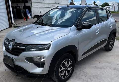 Renault Kwid Bitono usado (2024) color Plata precio $195,000