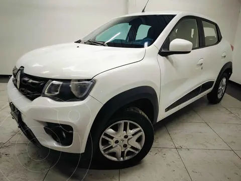 Renault Kwid Iconic usado (2022) color Blanco financiado en mensualidades(enganche $55,862 mensualidades desde $6,152)