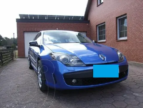 Renault Laguna Version Sin Siglas L4,2.0i,16v S 2 1 usado (2009) color Azul precio u$s6.000