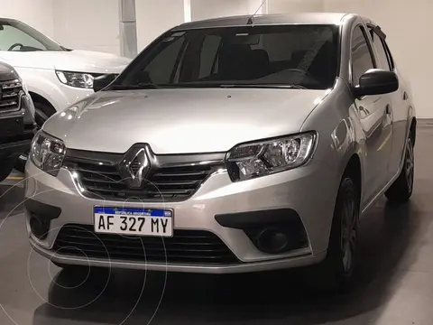 Renault Logan 1.6 Life usado (2022) color Gris Estrella precio $11.200.000