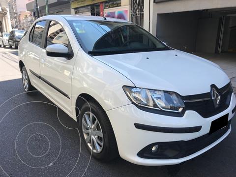 foto Renault Logan 1.6 Expression usado (2015) color Blanco Glaciar precio $1.050.000
