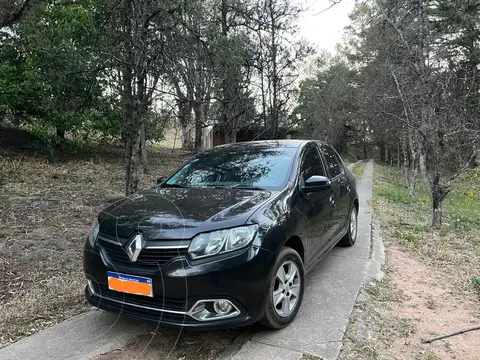 Renault Logan 1.6 Privilege usado (2016) color Negro precio $10.000.000