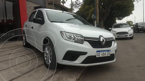 foto Renault Logan 1.6 Life usado (2020) color Blanco Glaciar precio $1.400.000
