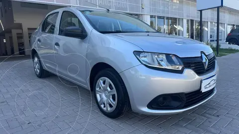 Renault Logan 1.6 Authentique Plus usado (2018) color Gris precio $14.000.000