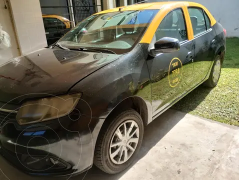 Renault Logan 1.6 Expresion Pack II usado (2016) color Negro Nacre precio $9.800.000