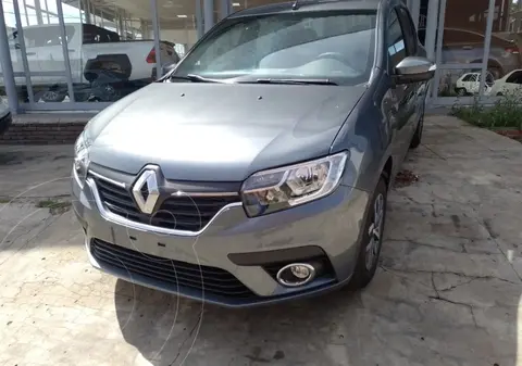 Renault Logan 1.6 Intens usado (2023) color Gris financiado en cuotas(anticipo $5.000.000 cuotas desde $250.000)