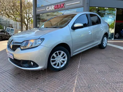 Renault Logan 1.6 Expression usado (2014) color Gris precio $13.990.000