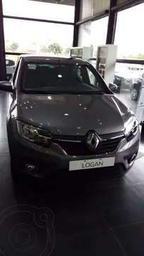 foto Renault Logan 1.6 Life financiado en cuotas anticipo $1.200.000 cuotas desde $33.000