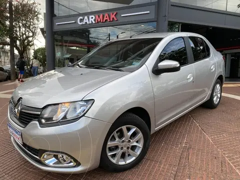 Renault Logan 1.6 Privilege usado (2017) color Gris precio $15.250.000