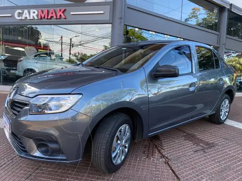 Renault Logan 1.6 Life usado (2020) color Gris Oscuro precio $17.550.000
