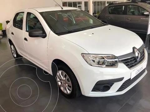 foto Renault Logan 1.6 Life nuevo color Negro Nacré precio $2.300.000
