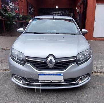 foto Renault Logan 1.6 Privilege usado (2019) color Plata precio $1.450.000
