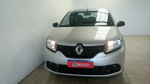 Renault Logan 1.6 Authentique Plus usado (2017) color Gris financiado en cuotas(anticipo $6.120.000 cuotas desde $191.250)