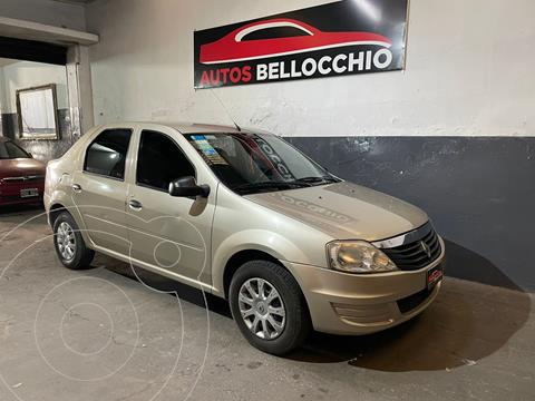 foto Renault Logan 1.6 Authentique usado (2013) color Gris precio $750.000