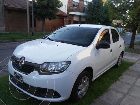 Renault Logan 1.6 Authentique Pack II usado (2015) color Blanco Glaciar precio $750.000