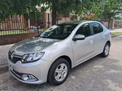 Renault Logan 1.6 Privilege usado (2015) color Gris precio u$s10.000