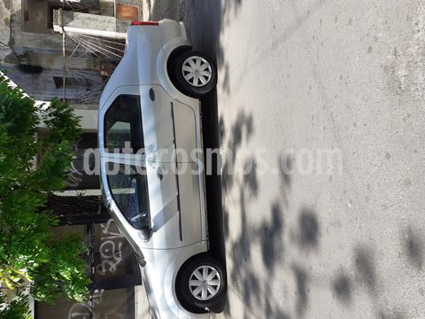 Renault Logan 1.6 Authentique usado (2013) color Plata precio $370.000
