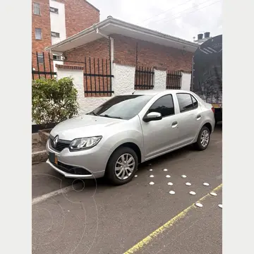 Renault Logan Expression usado (2020) color Gris precio $41.000.000