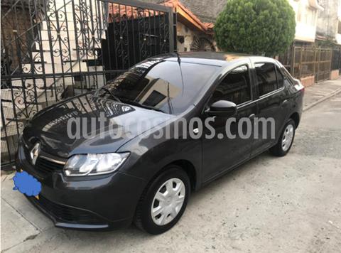 foto Renault Logan Authentique usado (2017) precio $24.500.000