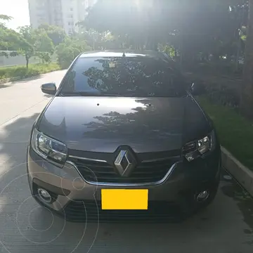 Renault Logan Intens CVT usado (2021) color Plata precio $55.800.000