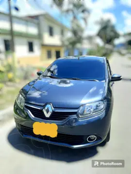 Renault Logan Zen usado (2019) color Gris Estrella precio $50.000.000