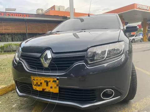 Renault Logan Authentique Plus usado (2019) color Gris Cometa precio $38.500.000