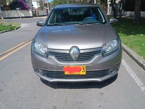 Renault Logan Life usado (2020) color Gris precio $39.000.000