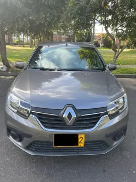 Renault Logan Life usado (2020) color Gris Estrella precio $46.500.000