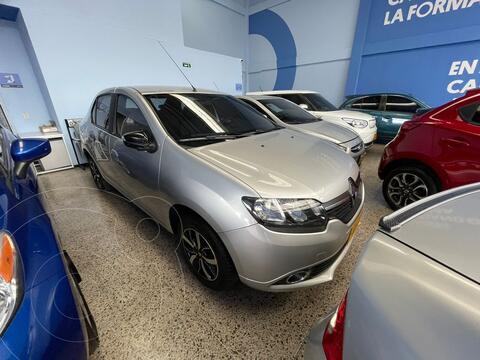 Renault Logan Exclusive Aut usado (2019) color Plata financiado en cuotas(anticipo $5.000.000 cuotas desde $950.000)