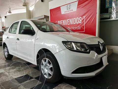 Renault Logan Authentique usado (2017) color Blanco Glaciar financiado en mensualidades(enganche $32,226 mensualidades desde $3,773)