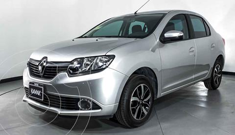 foto Renault Logan Intens usado (2019) color Plata precio $194,999
