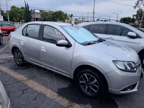 Renault Logan Intens Aut usado (2019) color Gris Estrella precio $172,000