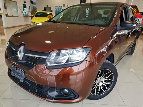 Renault Logan Expression usado (2015) color Bronce precio $150,000