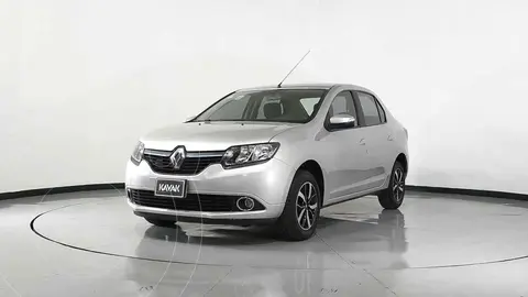 Renault Logan Intens Aut usado (2019) color Plata precio $228,999