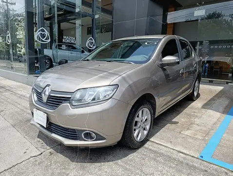 Renault Logan Dynamique Aut usado (2017) color Bronce precio $129,000